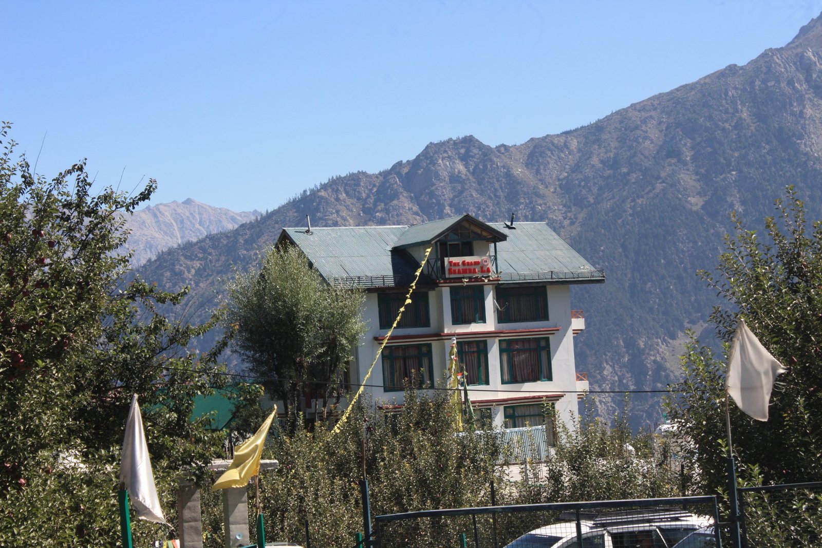 Hotel Grand Shangrila in Kalpa is the best option for staying.